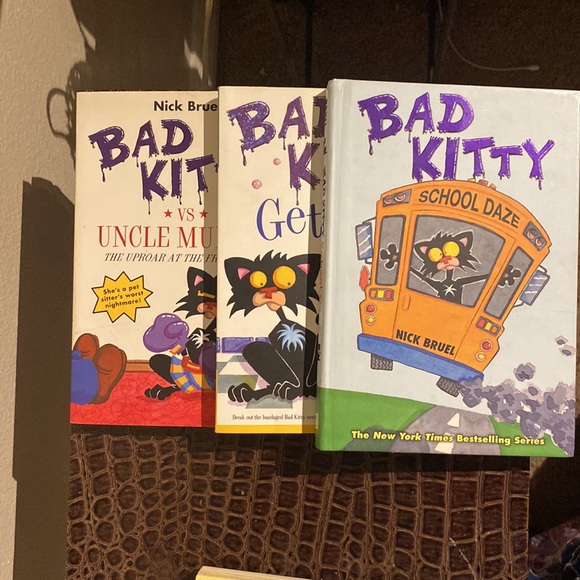 THE BAD 😸 KITTY COLLECTION. NEW YORK TIMES BESTSELLING SERIES. - Picture 17 of 17